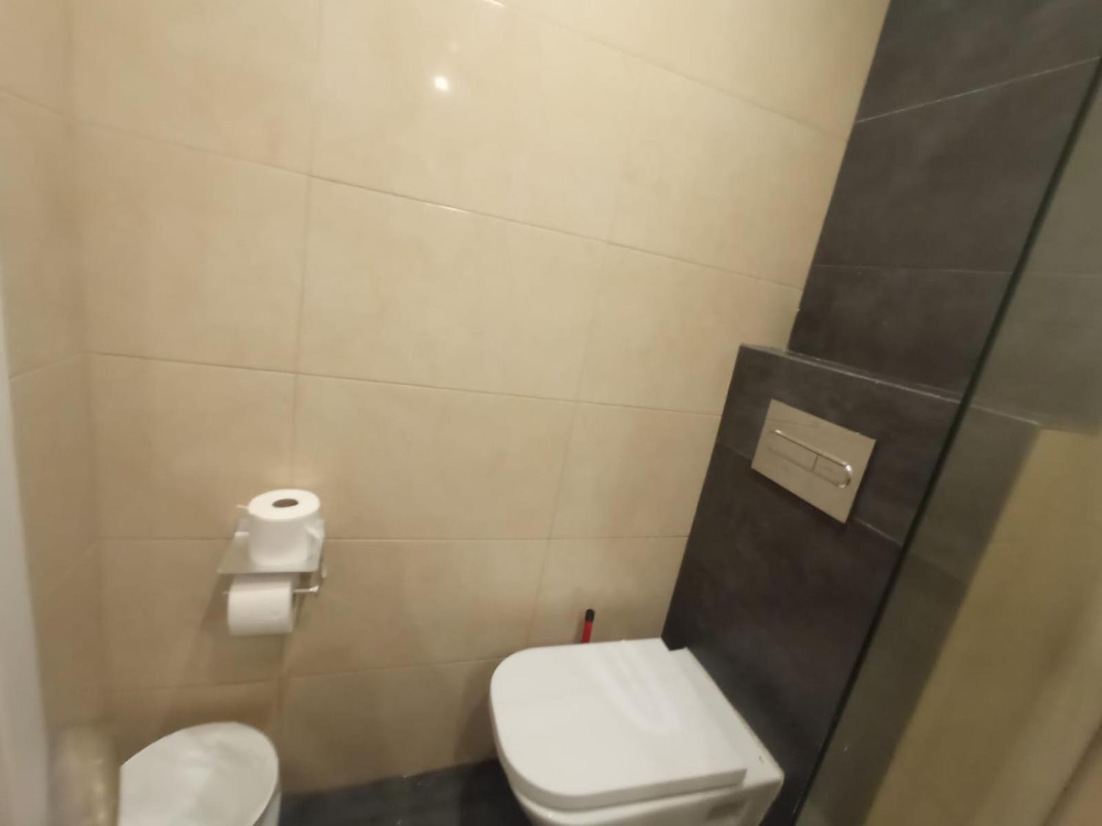 Private Rooms On Tamarit Street Barselona Dış mekan fotoğraf